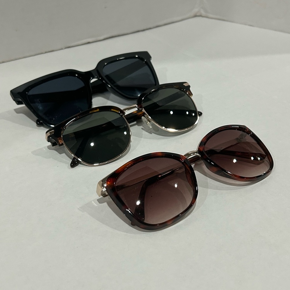 Lot of 3 Elegant FASHION Sunglasses Black and Tortoise/Sunglasses Trio - Picture 4 of 5